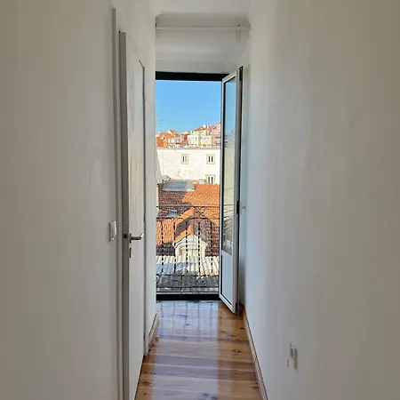 Solmar House Лиссабон